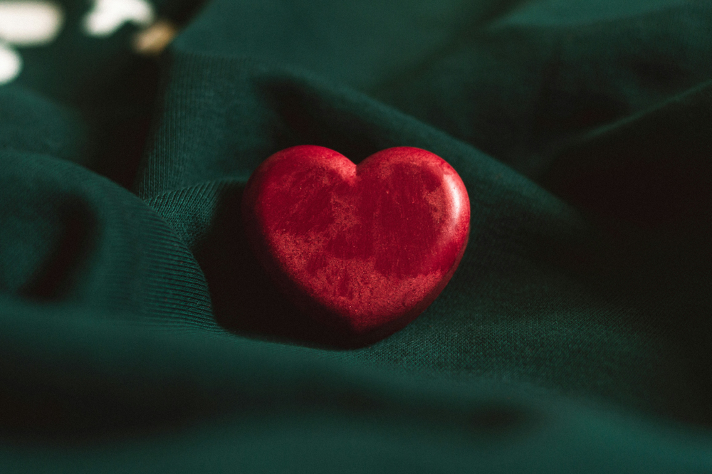 Balancing Love Energy: Exploring the Heart Chakra Connection on Valentine’s Day